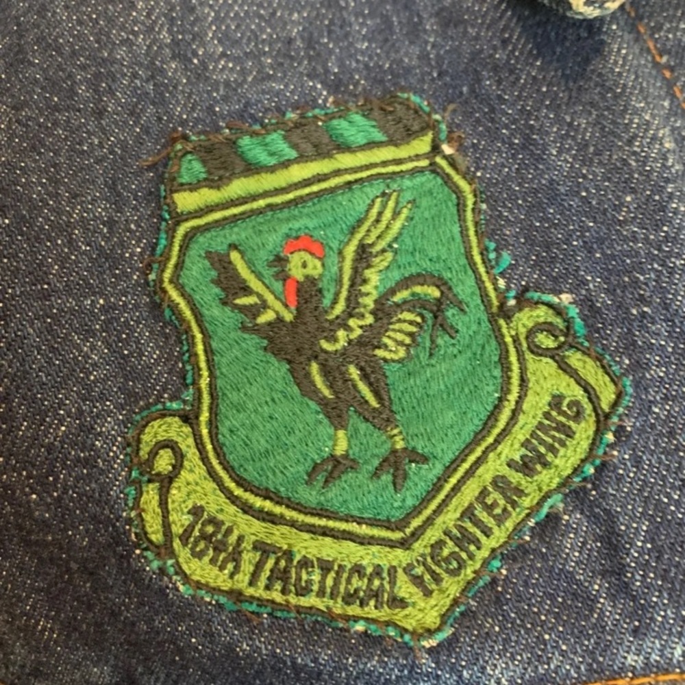Jean jacket - Picture 10 of 11